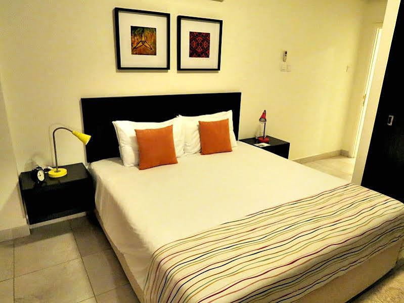 Midan Hotel Suites Μουσκάτ Εξωτερικό φωτογραφία