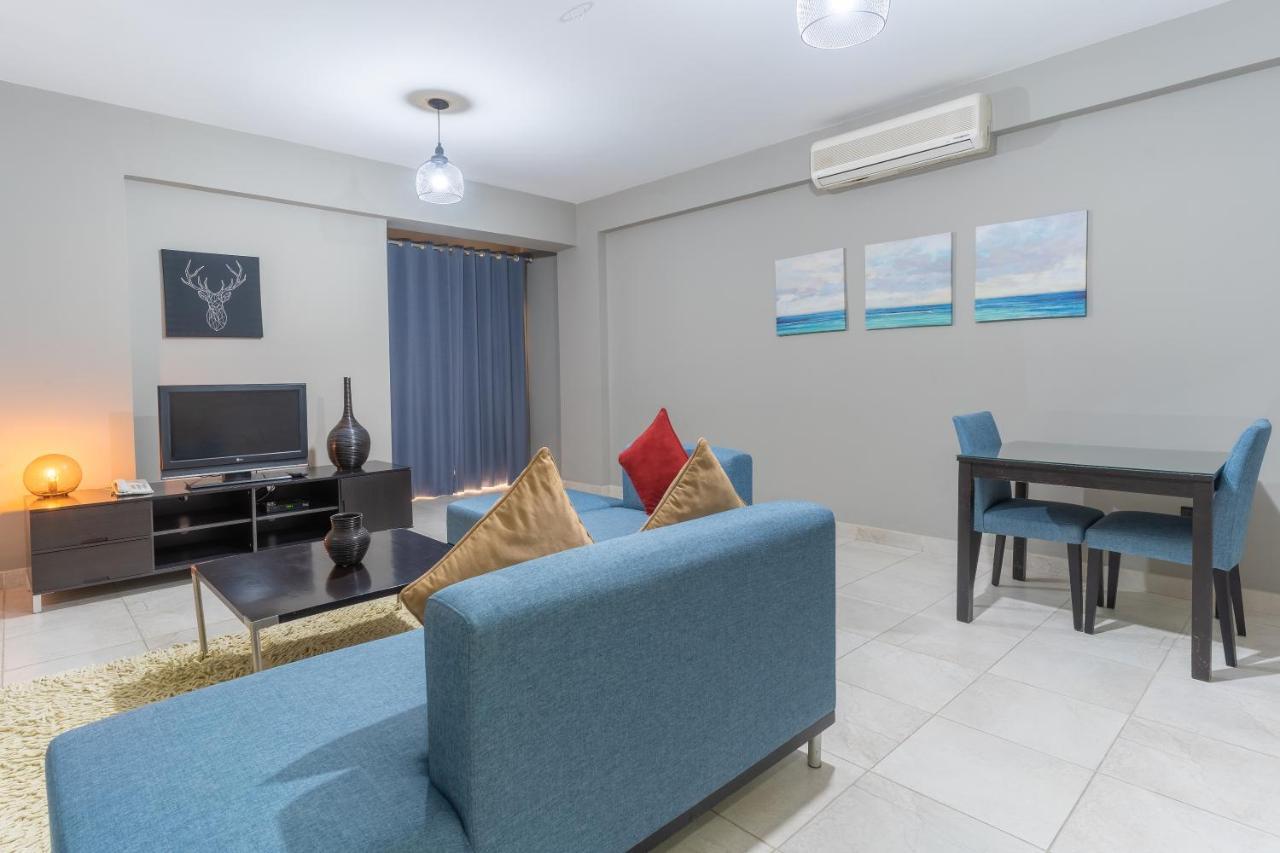 Midan Hotel Suites Μουσκάτ Εξωτερικό φωτογραφία